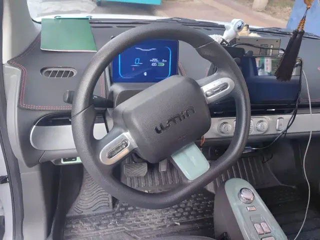 Changan Lumin — Фото автомобиля 15