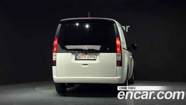 Hyundai Staria Staria Карго 5 мест — Фото автомобиля 4