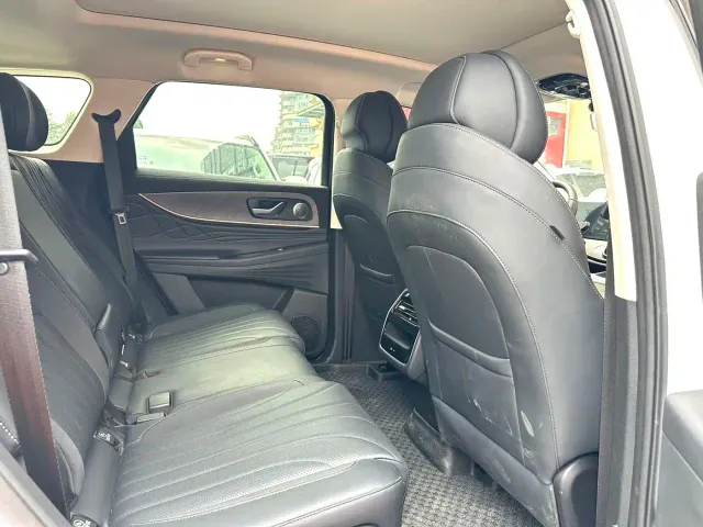 Chery Tiggo 9 — Фото автомобиля 6