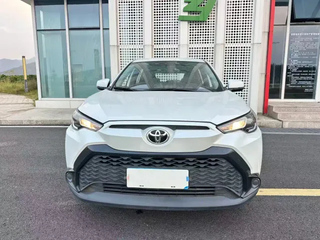Toyota Frontlander — Фото автомобиля 2