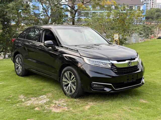Honda Avancier — Фото автомобиля 3