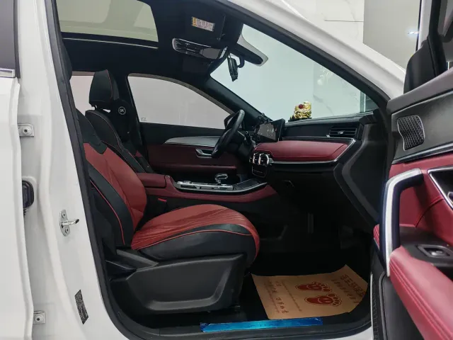 Jetour X70 Plus — Фото автомобиля 10