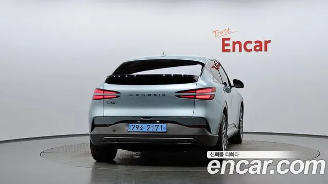Genesis GV60 — Фото автомобиля 3