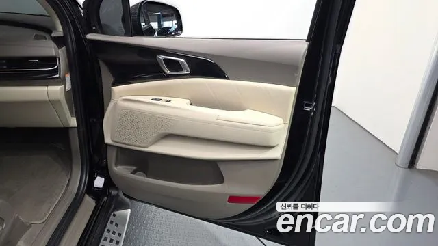 Kia Carnival 4th Gen — Фото автомобиля 14