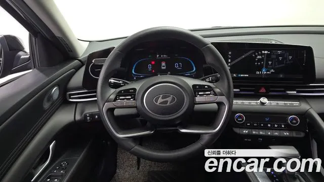 Hyundai AVANTE Новый Avante (CN7) — Фото автомобиля 13