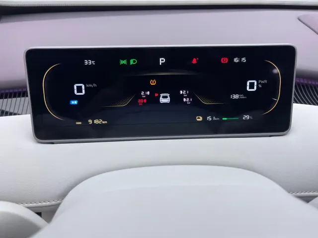 Changan Qiyuan A06 — Фото автомобиля 11