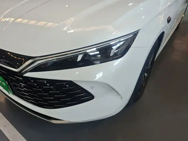 BYD Qin L — Фото автомобиля 23