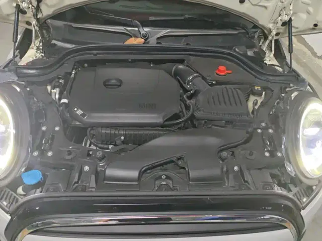 MINI Hatch — Фото автомобиля 10