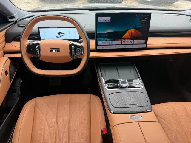 Geely Galaxy Xingyao 8 — Фото автомобиля 6