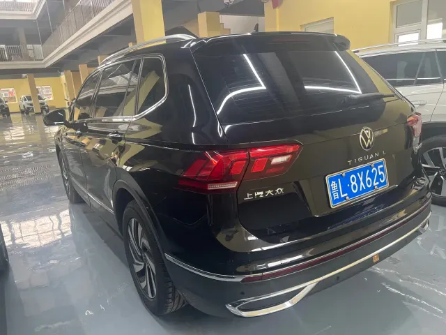 Volkswagen Tiguan L — Фото автомобиля 8