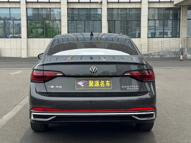 Volkswagen Sagitar — Фото автомобиля 8