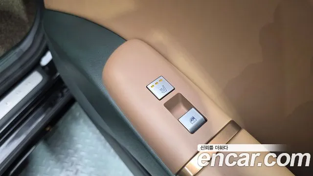 Hyundai Grandeur GN7 — Фото автомобиля 24