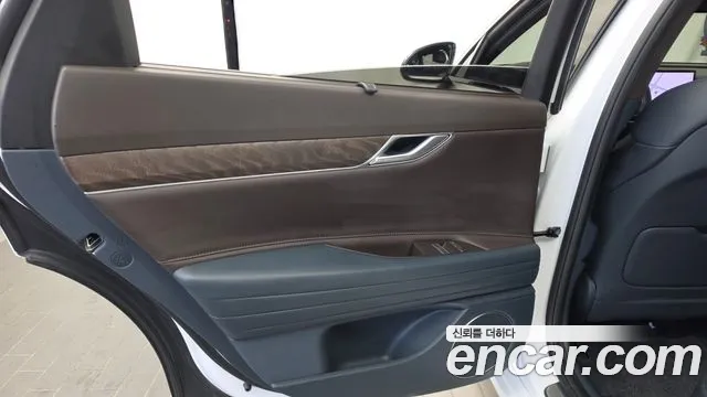 Genesis G80 RG3 — Фото автомобиля 14