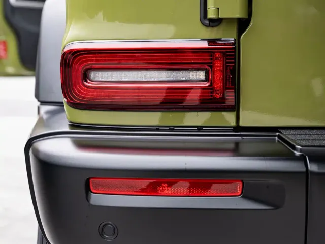 Mercedes-Benz G-Class — Фото автомобиля 10
