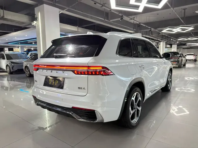 Geely Xingyue L — Фото автомобиля 4
