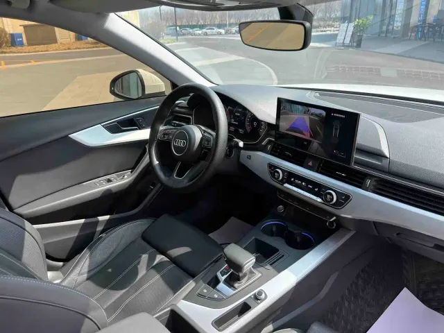 Audi A4L — Фото автомобиля 8