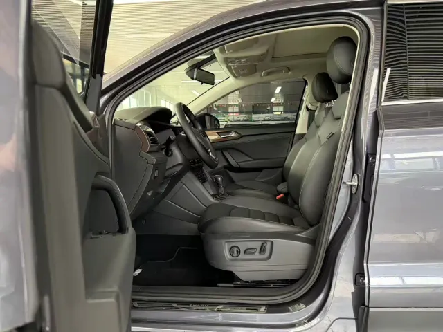 Volkswagen Tharu — Фото автомобиля 4