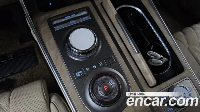 Genesis GV80 — Фото автомобиля 9