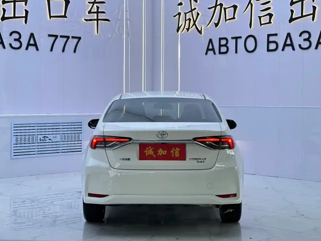 Toyota Corolla — Фото автомобиля 5