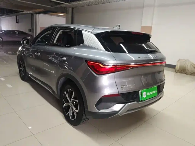 BYD Yuan PLUS — Фото автомобиля 22