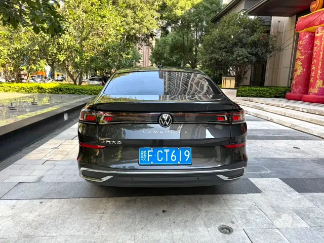 Volkswagen Lamando — Фото автомобиля 5