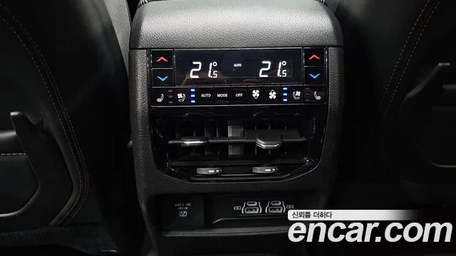 Jeep Cherokee Grand Cherokee(WL) L 3.6 Summit Reserve — Фото автомобиля 26