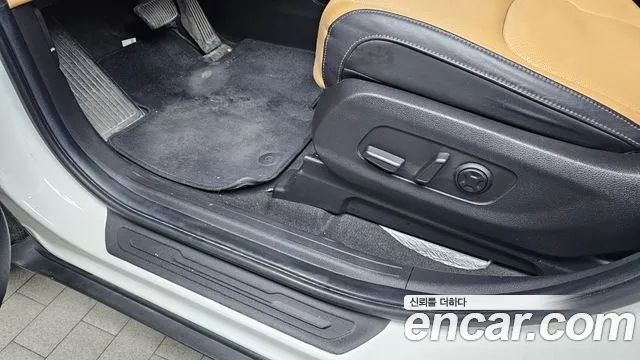 Kia Carnival 4th Gen — Фото автомобиля 22
