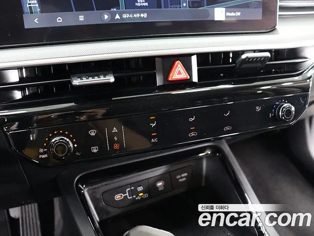 Kia K5 Новый K5 3 поколение 2.0 LPi(Для проката) — Фото автомобиля 10