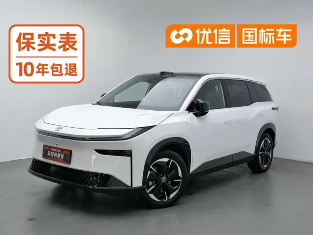 Фотография автомобиля — Toyota BoZhi 3X