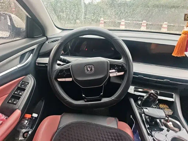 Changan Eado — Фото автомобиля 11