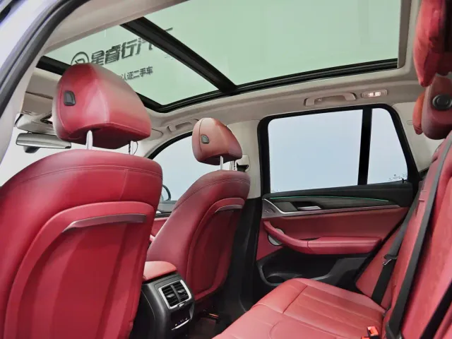 BMW X3 — Фото автомобиля 8