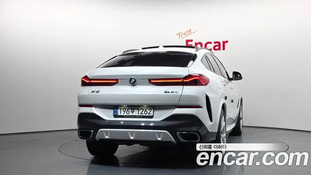 BMW X6 — Фото автомобиля 4