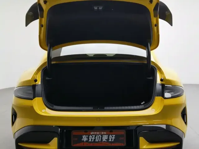 Xiaomi Auto Xiaomi SU7 Ultra 2025 Model Ultra — Фото автомобиля 16