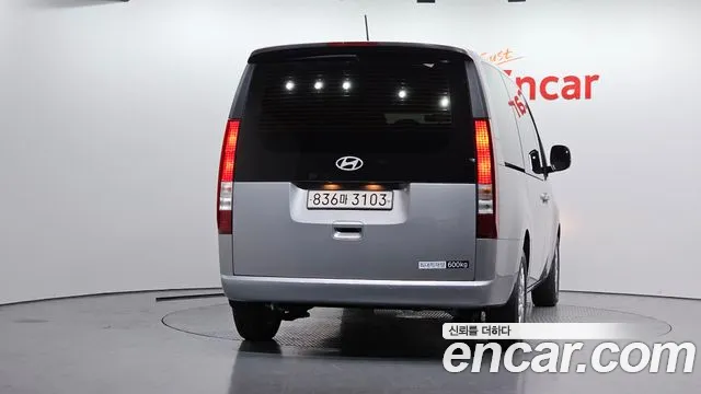 Hyundai Staria Staria L3.5 Карго 5 мест — Фото автомобиля 4