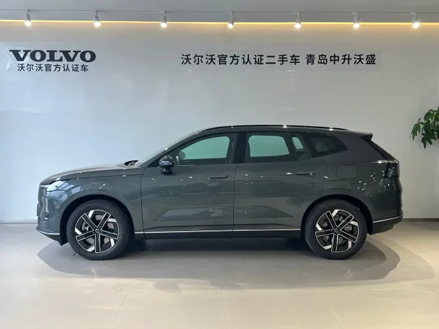 Volvo XC70 Plug-in Hybrid — Фото автомобиля 6