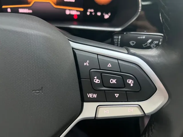 Volkswagen Passat — Фото автомобиля 20