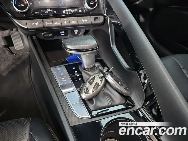 Hyundai Avante CN7 — Фото автомобиля 8