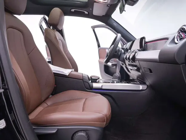 Mercedes-Benz GLB-Class — Фото автомобиля 24