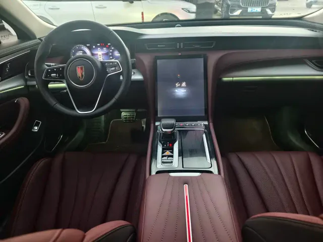 Hongqi H5 — Фото автомобиля 3