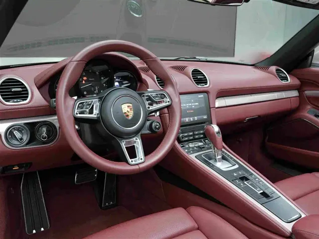Porsche 718 — Фото автомобиля 7