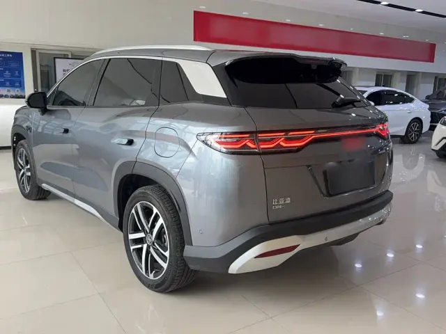 BYD Song L DM-i — Фото автомобиля 10