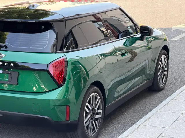 MINI Cooper — Фото автомобиля 6