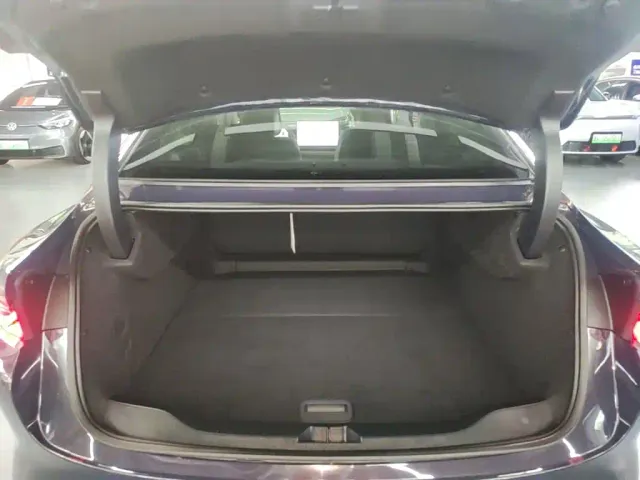 Buick Zenith Sedan 2025 Model Base Version — Фото автомобиля 18