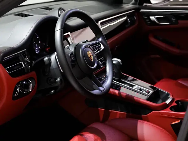 Porsche Macan — Фото автомобиля 7