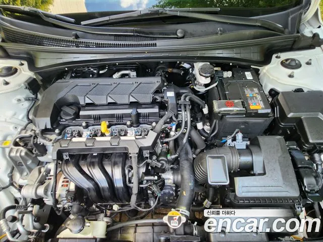 Hyundai AVANTE Avante (CN7) — Фото автомобиля 7