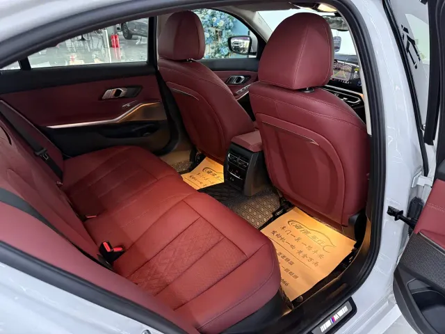 BMW 3 Series — Фото автомобиля 7