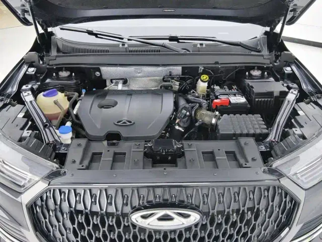 Chery Tiggo 8 — Фото автомобиля 10