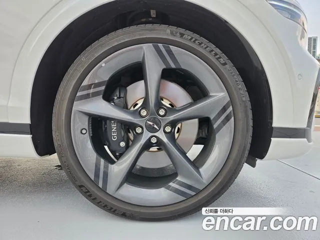 Genesis GV70 — Фото автомобиля 20