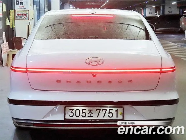 Hyundai Grandeur GN7 — Фото автомобиля 5