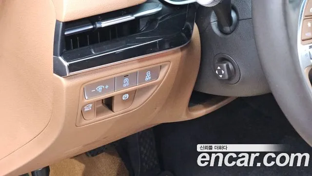 Genesis G80 Бензин 2.5 турбо AWD — Фото автомобиля 14